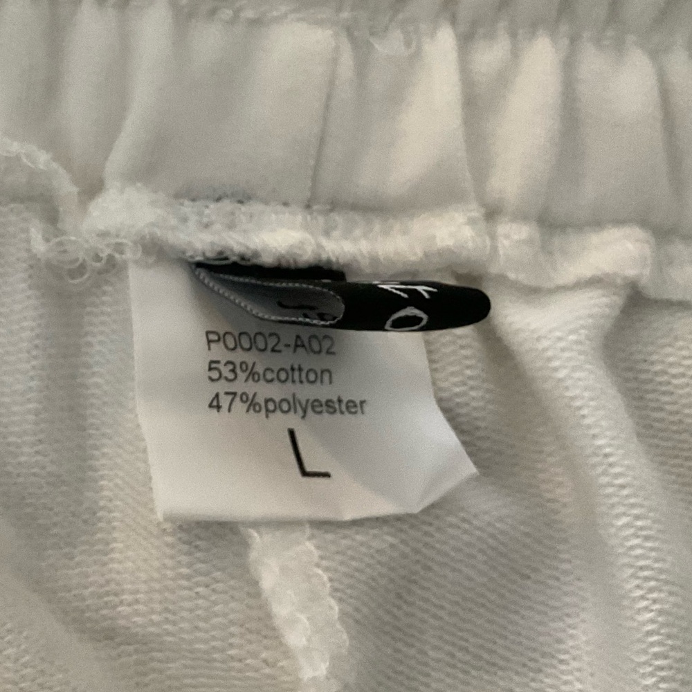 Automet Women’s shorts Size L white - Picture 3 of 5